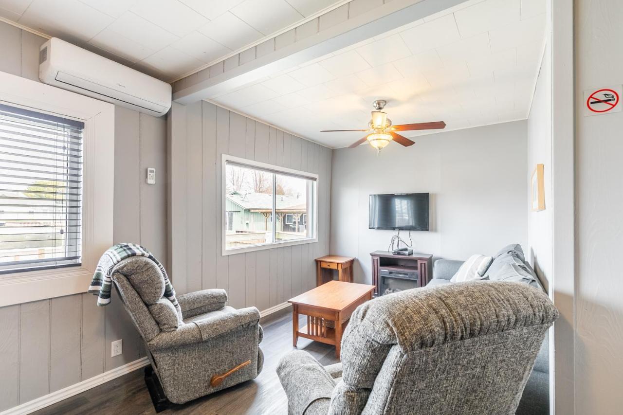 Bayside Cottage Rentals Port Rowan Exterior foto